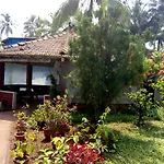 White Negro Beach Resort