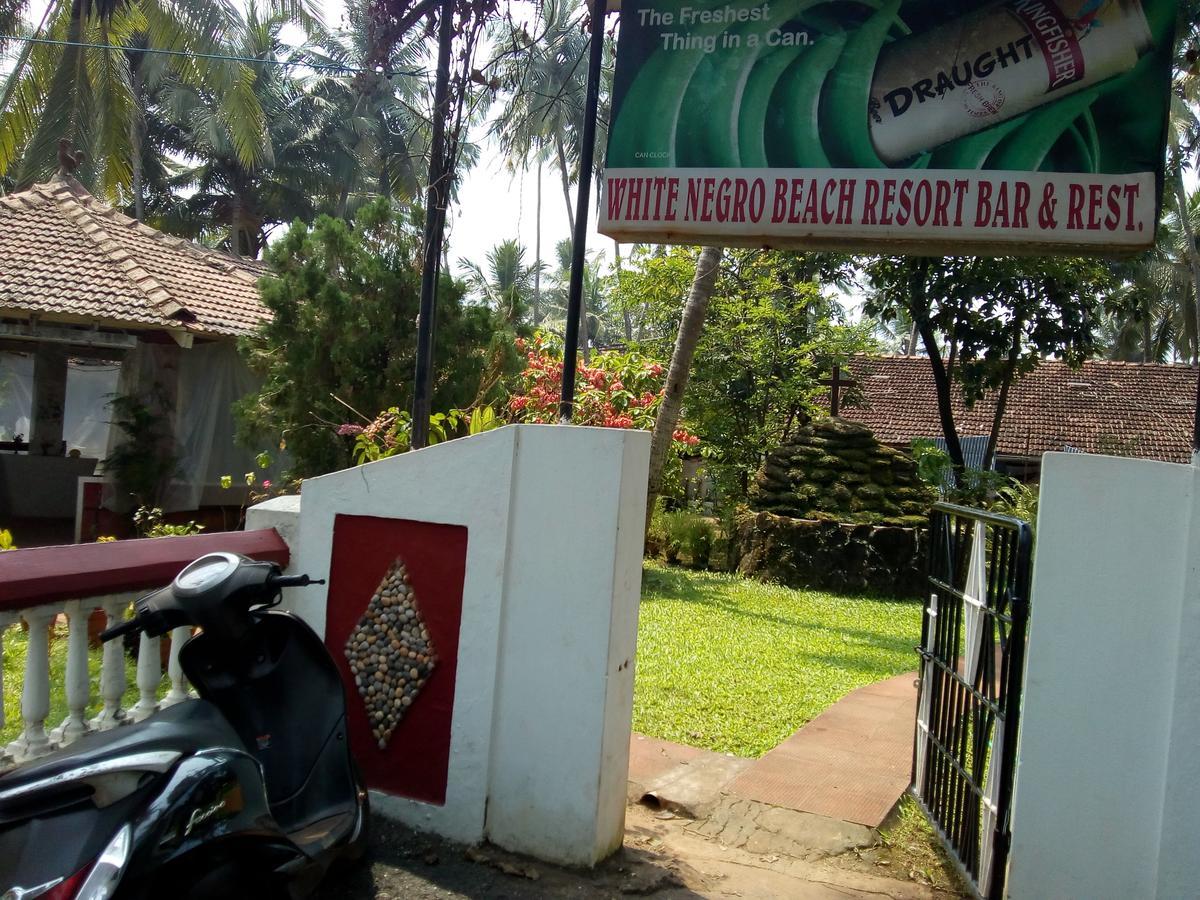 White Negro Beach Resort Anjuna
